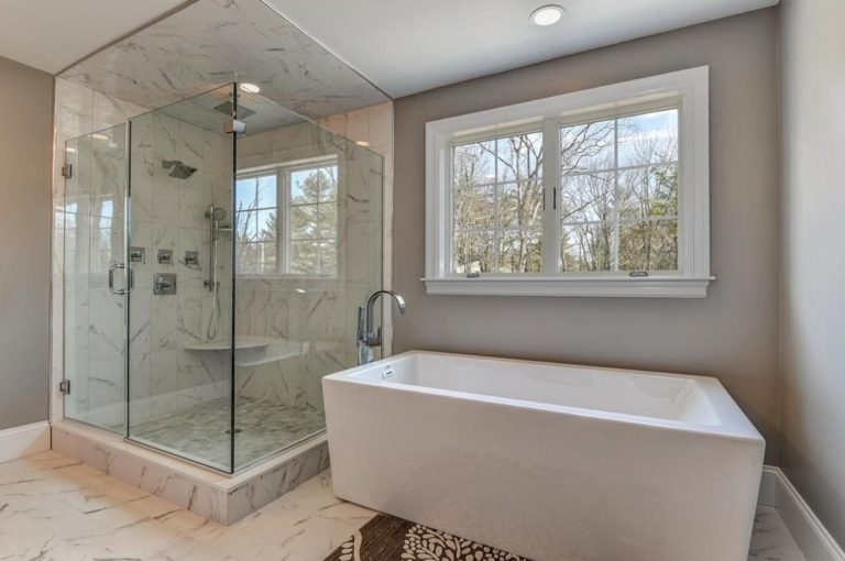 5 Reasons Why You Should Opt for a Glass Shower Cabin